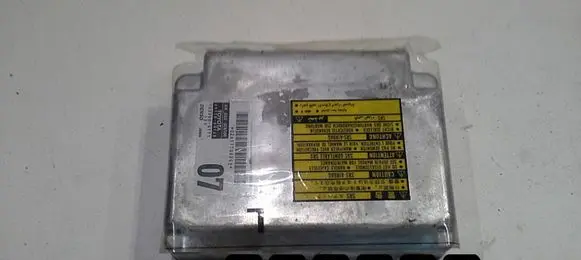 Toyota Land Cruiser (J100) Airbag control unit/module 1523006171