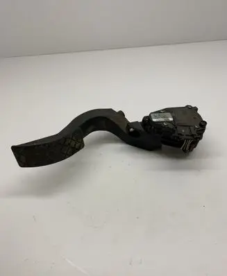 Audi A4 S4 B6 8E 8H Accelerator throttle pedal 8E1721523 6PV00837601
