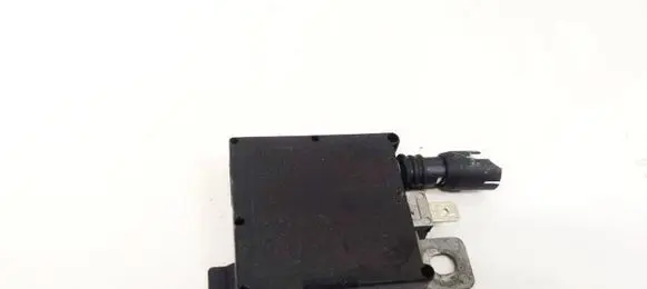 Rover 75 Antenna control unit XUC100741 AAR653