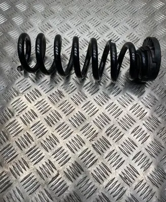 Mercedes-Benz C W205 Rear coil spring A2053280337