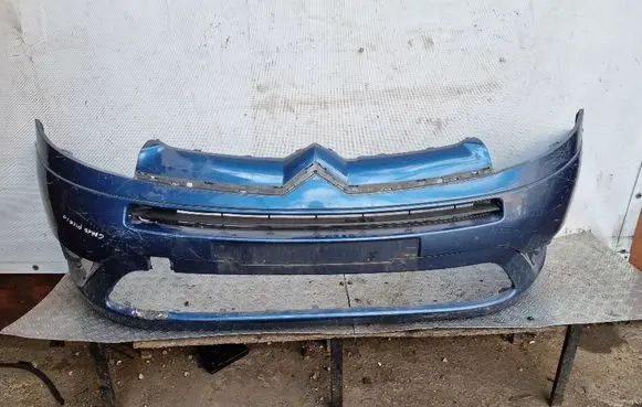 Citroen C4 Grand Picasso Front bumper 9654196177