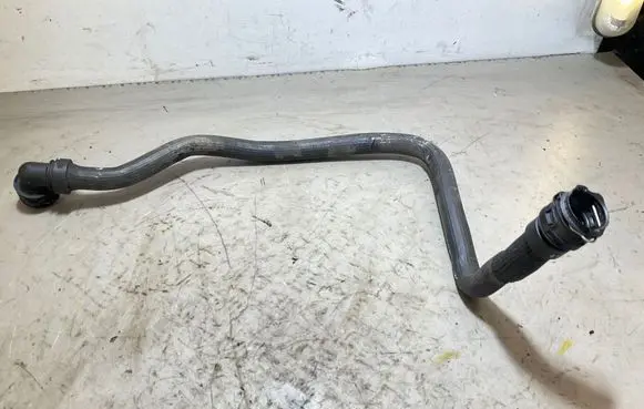 Peugeot Expert Engine coolant pipe/hose