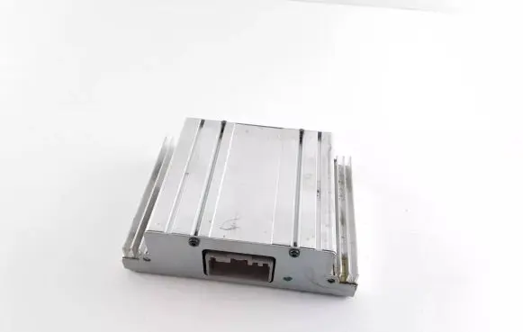 Opel Insignia A Voltage converter/converter module 20964830 545249971 770R02