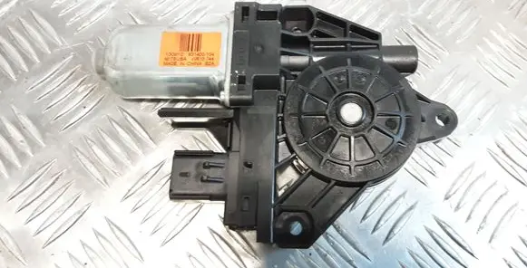 Jeep Grand Cherokee Front door window regulator motor 931400104