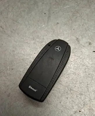 Mercedes-Benz E W211 Bluetooth control unit module B67875877 07W49