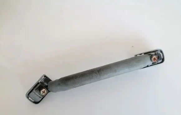 Toyota Avensis Verso Rear interior roof grab handle