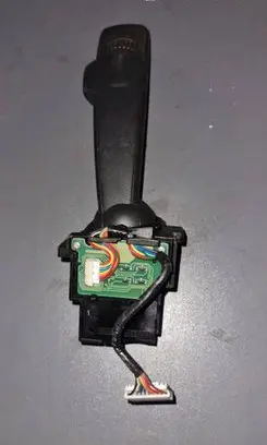 Volvo V70 Indicator stalk 31264162