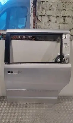 Chrysler Grand Voyager V Rear door
