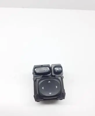 Toyota Avensis T270 Wing mirror switch 183646
