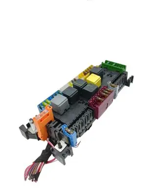 Mercedes-Benz ML W166 Fuse module A1669063901 50724260