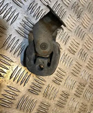 Muffler mount bracket/holder