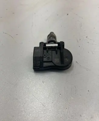 BMW 1 F20 F21 Tire pressure sensor 6855539 10833220 3B1178DE