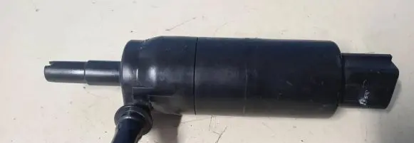 BMW 3 F30 F35 F31 Headlight washer pump 7217792