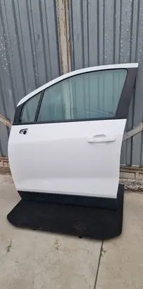 Opel Mokka Front door