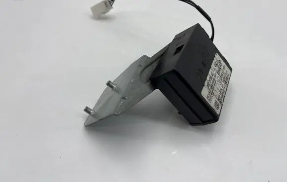 Jaguar XK8 - XKR Yaw turn rate sensor LNE2630AC 97RA010025 510070240