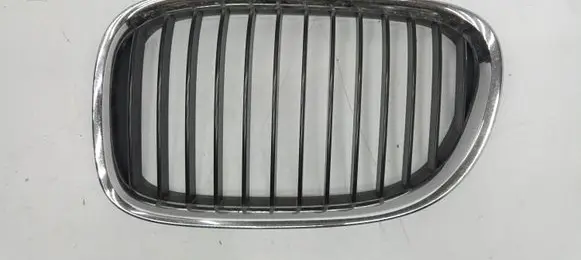 BMW 7 F01 F02 F03 F04 Front grill 10627110 7211657