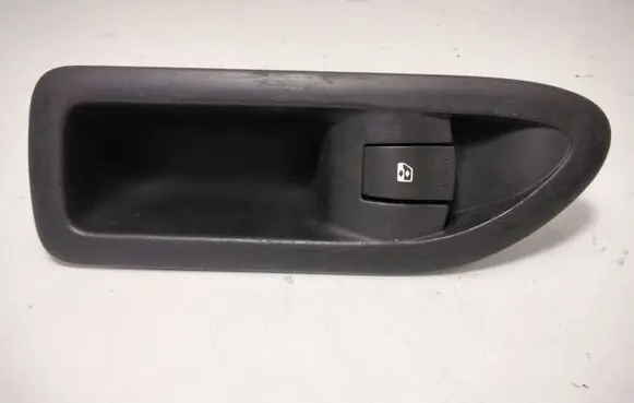Renault Laguna II Electric window control switch 8200016013