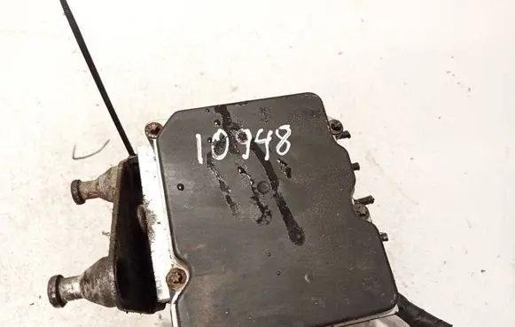 Mercedes-Benz Sprinter W906 ABS Pump 0265950481