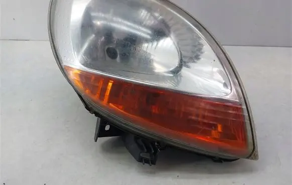 Renault Kangoo I Headlight/headlamp 8200150617