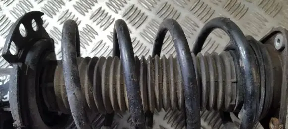 Ford Focus Front coil spring
