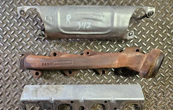 Jeep Grand Cherokee Exhaust manifold 68045559AB 53032968AE