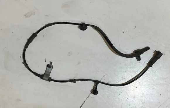 Ford Mustang VI ABS brake wheel speed sensor FR3C2C204AC