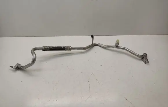 Ford C-MAX I Air conditioning (A/C) pipe/hose