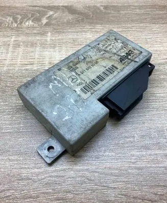 Mercedes-Benz E W211 Other control units/modules A2118205026