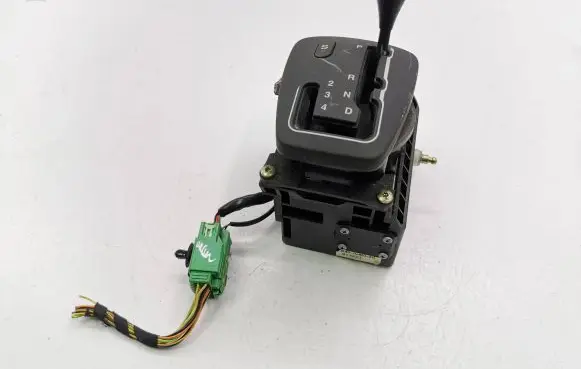 Jaguar X-Type Gear selector 1X437C453AG 013223