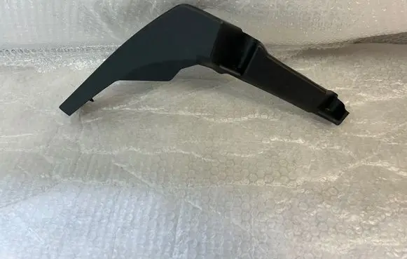 Land Rover Range Rover Evoque L538 Front bumper splitter molding GJ3217B875A