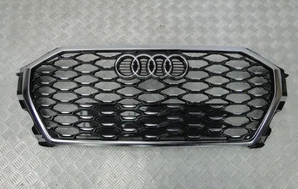 Audi Q3 8U Front grill