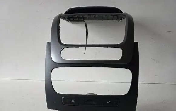 KIA Sorento Other dashboard part 945102P105 847402P025