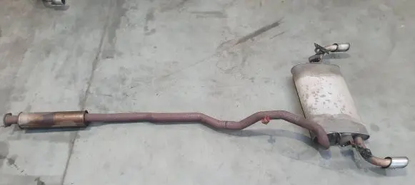 Volvo V40 Muffler/silencer 82199048