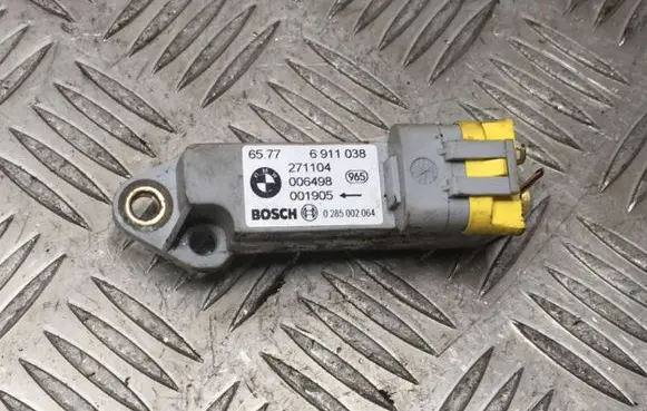 BMW X5 E53 Airbag deployment crash/impact sensor 6911038 271104 006498