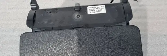 Mercedes-Benz C W204 Screen/display/small screen A2046801231 080806204306 W204ZDEA