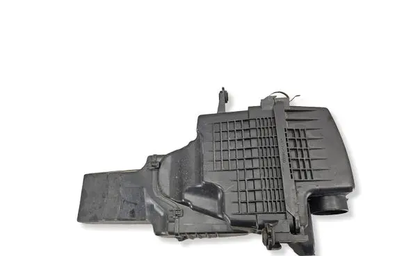 KIA Rio Air filter box 281101W000