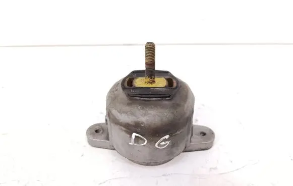 Audi A8 S8 D3 4E Engine mount bracket 4E0399151CE