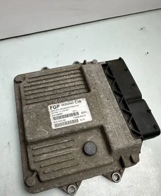 Opel Astra H Engine control unit/module 55202542cw