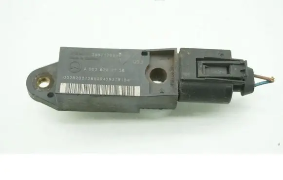 Mercedes-Benz SLK R171 Airbag deployment crash/impact sensor A0028202726