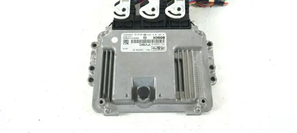 Mazda 3 II Engine control unit/module ECU 0281015963 7M6112A650BC