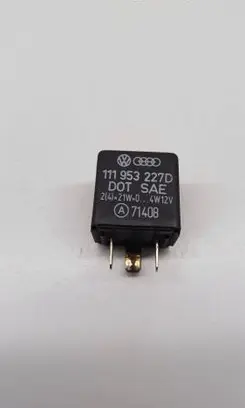 Audi A6 S6 C4 4A Other relay 111953227D 71408