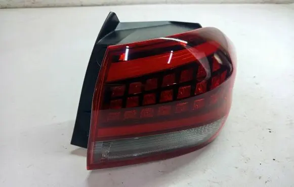 Hyundai i30 Rear/tail lights 92402G4500
