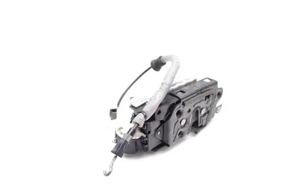 Volkswagen Tiguan Front door lock 5N2837015E