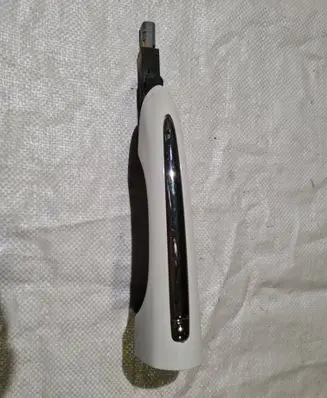 Chrysler Pacifica Sliding door exterior handle 68230700ad