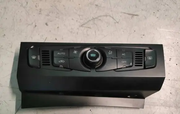 Audi A4 S4 B8 8K Climate control unit 8T1820043T
