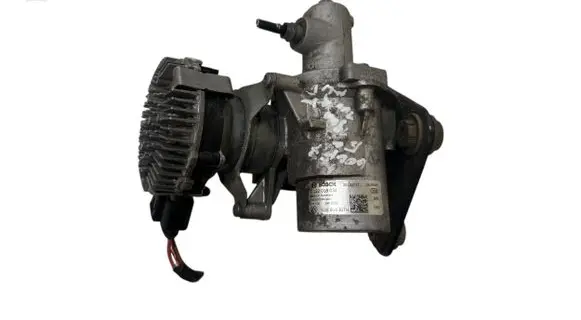 Volkswagen e-Golf Master brake cylinder 5QE614307H 20190727 0132018034