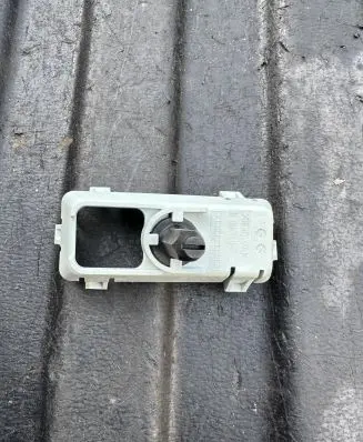 Mercedes-Benz E W213 Tail light bulb cover holder 633398 633398R