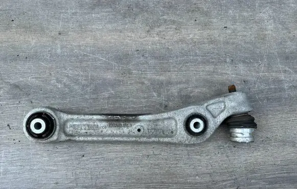 Audi A4 S4 B9 8W Front control arm 8W0407156A