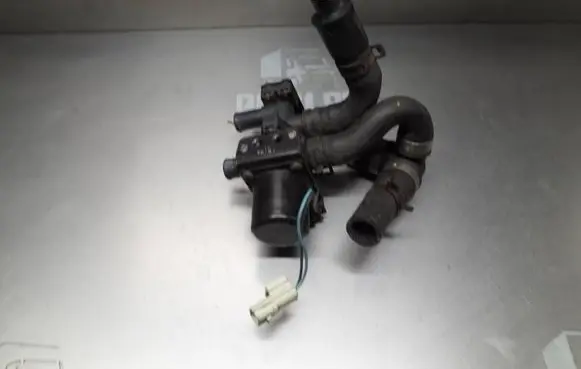 Mitsubishi Pajero Coolant heater control valve MNA6711AC 113600-8651