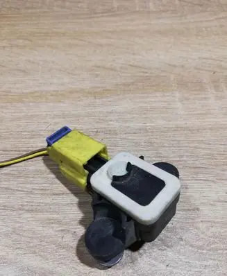 Audi A6 S6 C6 4F Airbag deployment crash/impact sensor 4F0955557B 022436611